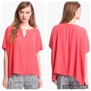 Diane Von Furstenberg Coral Beonica Key Hole Drape Tunic Top